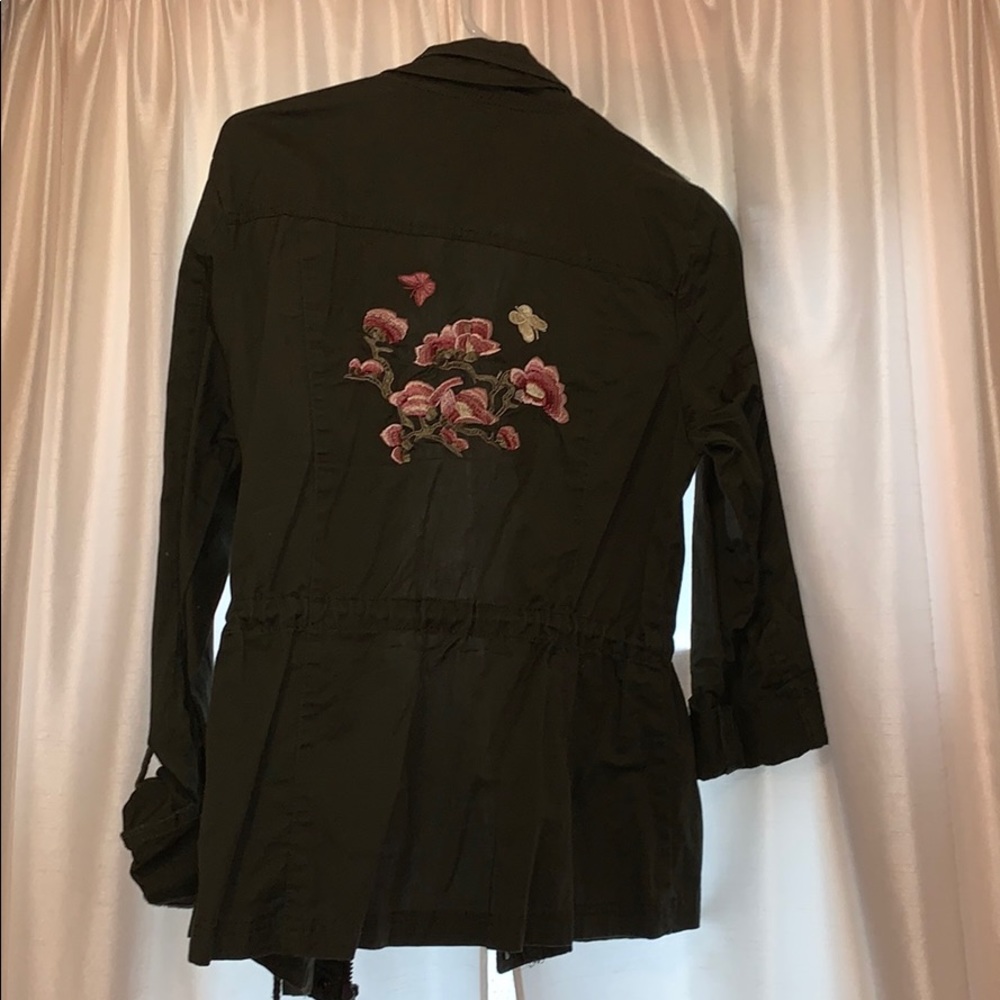 Jacket - Picture 2 of 4